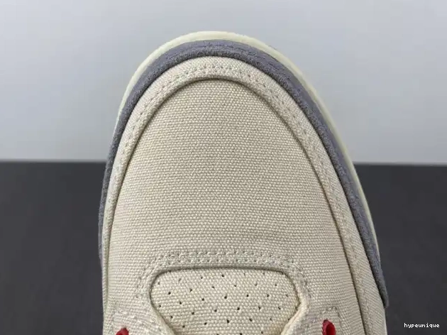 HYPE Jordan DH7139-100 Retro Muslin 3 Air 0521